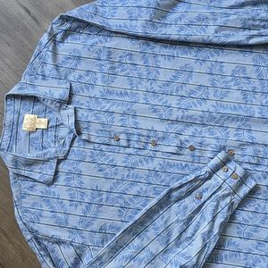 Jos. A. Bank Long Sleeve Button Down Blue Striped & Leaf Print Shirt XL